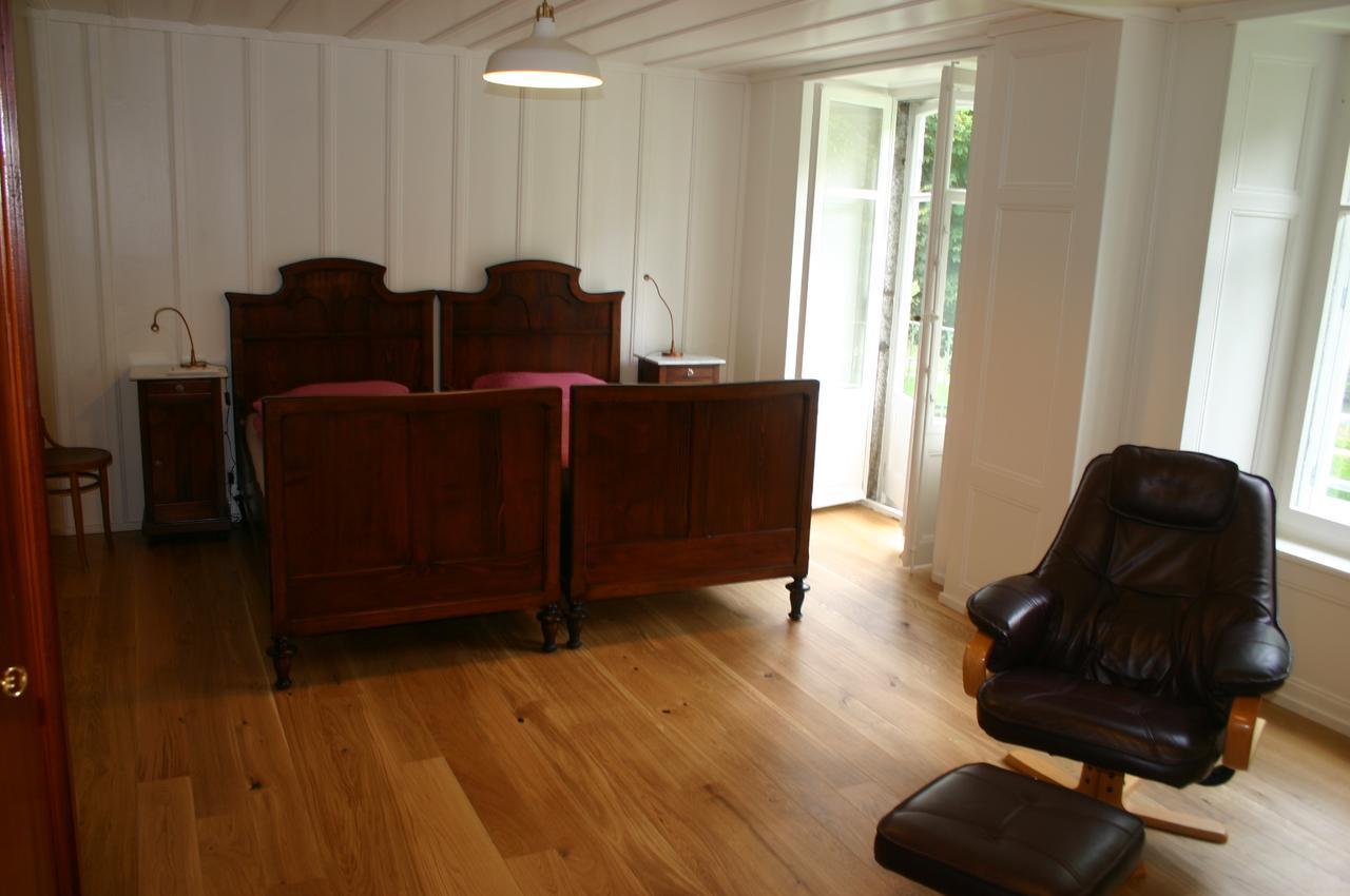 Hotel De La Truite Champ-du-Moulin Екстериор снимка